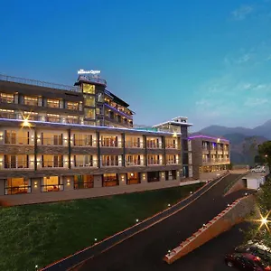 **** Resort The Queen India